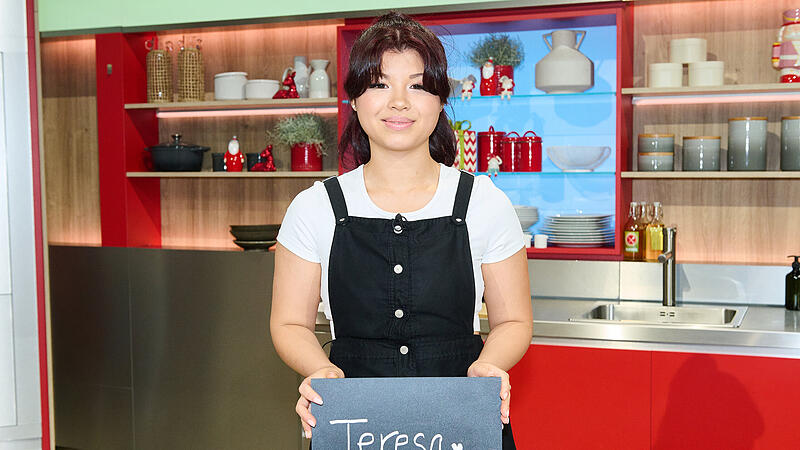 Teresa Kippelt w&auml;hrend bei Die K&uuml;chenschlacht im ZDF