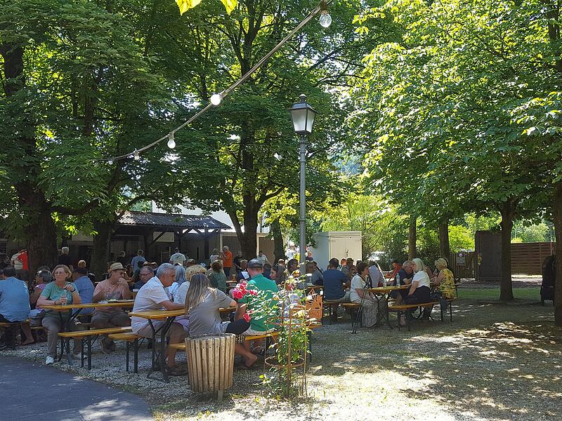 Der Mönchshof-Biergarten