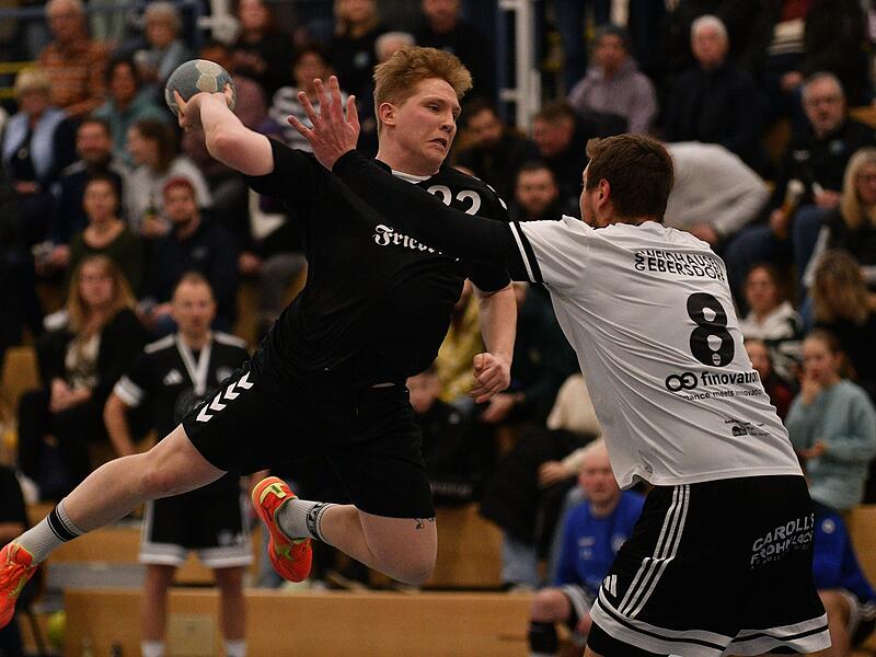 Der Michelauer Paul Tschran beim Wurf.