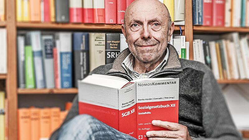 Ulrich Birk, ehemaliger Professor f&uuml;r Recht der Sozialen Sicherung und Migrationsrecht an der Uni Bamberg