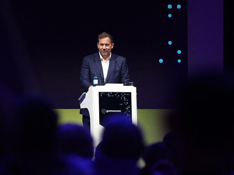Lars Klingbeil auf der Gamescom 2026 Lars Klingbeil auf der Gamescom 2026