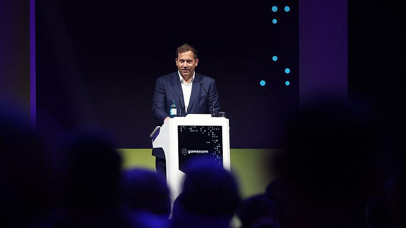 Lars Klingbeil auf der Gamescom 2026