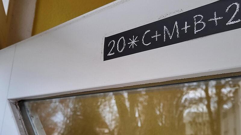 Den Haussegen fürs neue Jahr gibt es in der Pfarrgemeinde Münnerstadt 2024 auf Anmeldung wieder in Form eines Sternsinger-Sets. Den Haussegen fürs neue Jahr gibt es in der Pfarrgemeinde Münnerstadt 2024 auf Anmeldung wieder in Form eines Sternsinger-Sets.