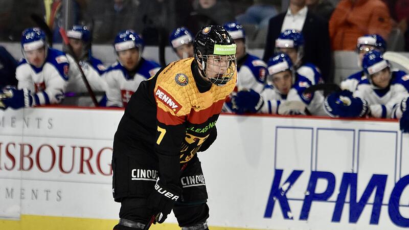 Will mit der deutschen U20 bei der Eishockey-WM ins Viertelfinale: der Höchstadter Carlos Händel. Will mit der deutschen U20 bei der Eishockey-WM ins Viertelfinale: der Höchstadter Carlos Händel.