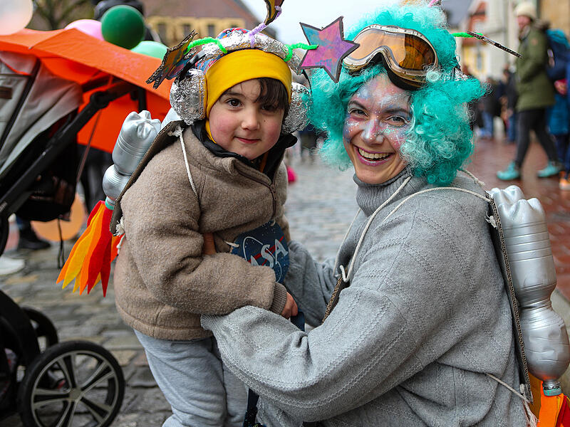 Faschingsumzug 2026 in BambergTausende Besucher beim gro&szlig;en Faschingsumzug in Bamberg