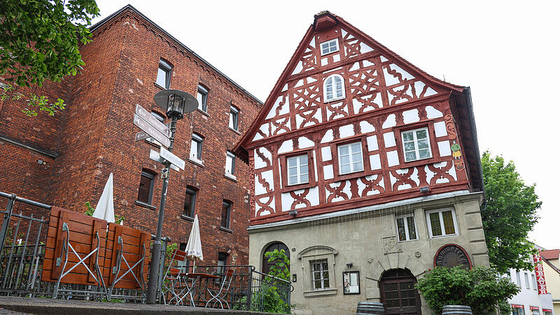 Das Schiefe Haus in ForchheimForchheim & Fr&auml;nkische Schweiz