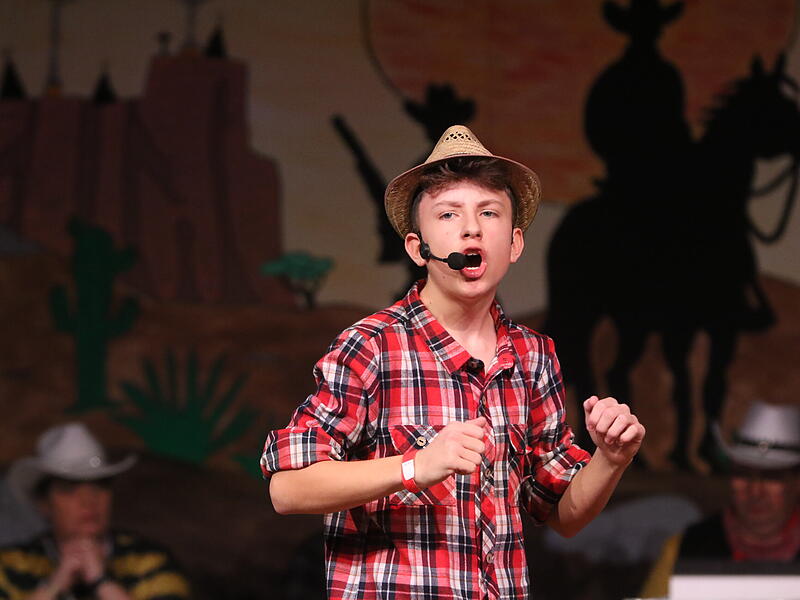 Noah Metzger berichtete vom herrlichen Ferienjob auf dem Bauernhof.