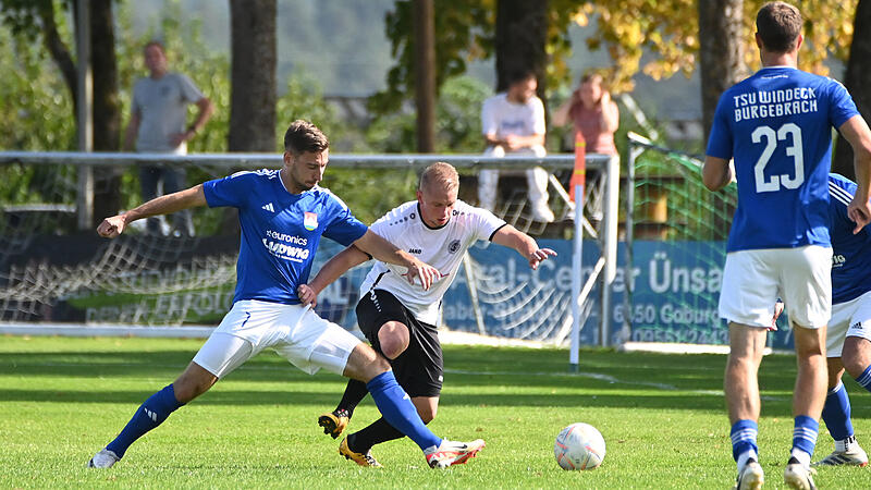 Voller Einsatz: Sven Wieczorek (SC Sylvia Ebersdorf) im Hinrundenspiel gegen den TSV Burgebrach