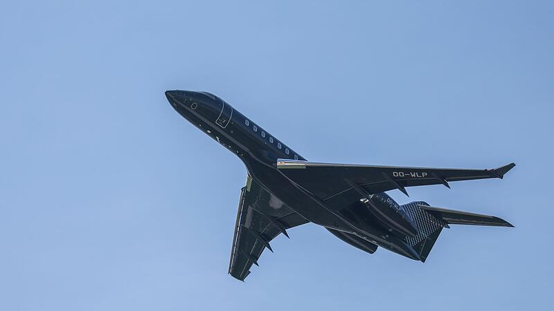 Flughafen Leipzig/Halle - Condor