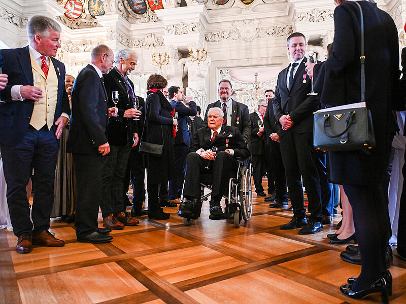 Gro&szlig;er Empfang in Coburg: Mehr als 200 geladene G&auml;ste gratulierten Andreas Prinz von Sachsen-Coburg und Gotha zum 80. Geburtstag.