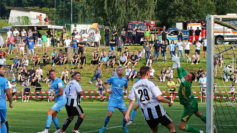 Der TSV 1860 München siegte beim SSV Kasendorf klar mit 18:0.SSV Kasendorf - 1860 München: Die besten Bilder Der TSV 1860 München siegte beim SSV Kasendorf klar mit 18:0.
