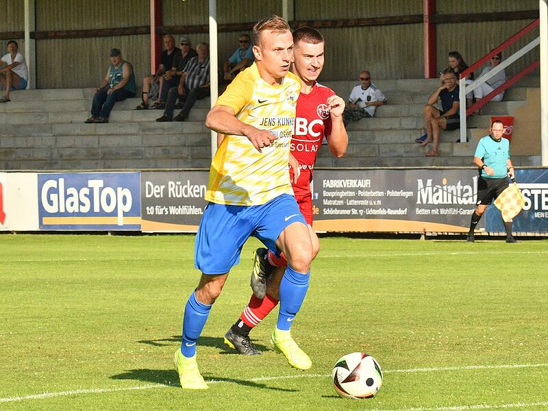 Daniel Meßner ist der Torjäger der DJK Hain. Daniel Meßner ist der Torjäger der DJK Hain.