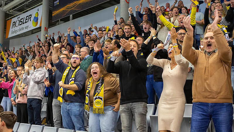 Der HSC 2000 Coburg hat am Mittwochabend in der HUK-Arena sensationell mit 29:28 den TBV Lemgo Lippe im Achtelfinale des DHB-Pokals besiegt.DHB-Pokal: HSC 2000 Coburg - TBV Lemgo Lippe Der HSC 2000 Coburg hat am Mittwochabend in der HUK-Arena sensationell mit 29:28 den TBV Lemgo Lippe im Achtelfinale des DHB-Pokals besiegt.