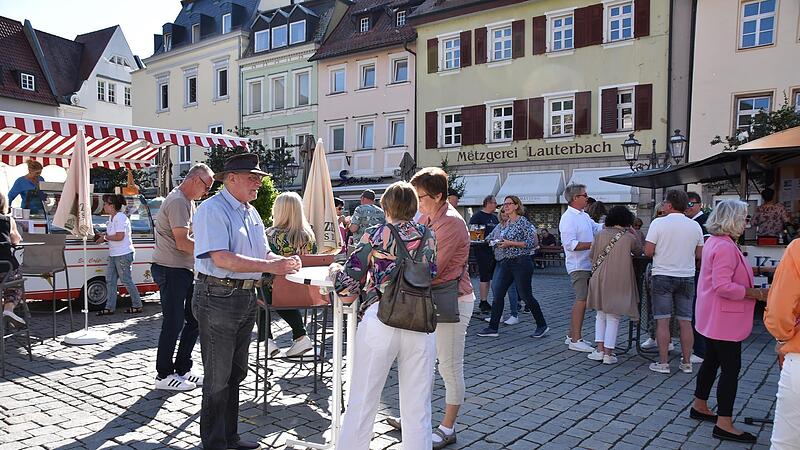 Impressionen von der Hilfsaktion auf dem Kulmbacher Marktplatz