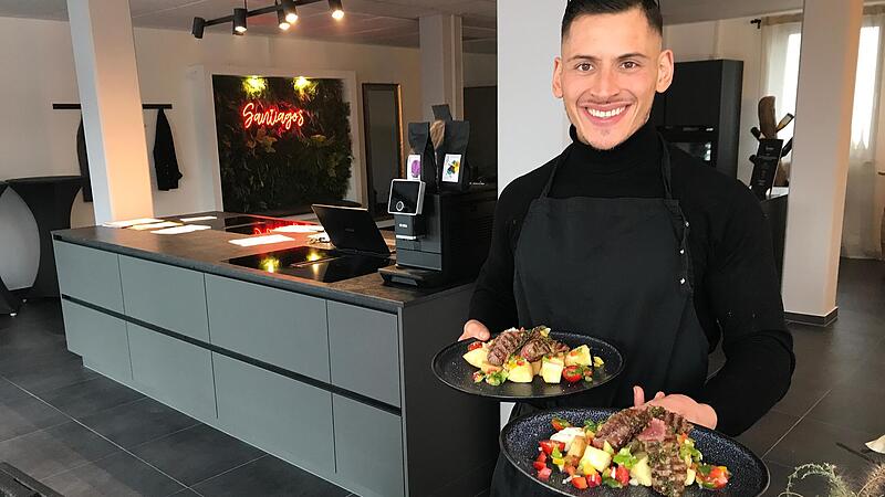 Beim Flanksteak mit Maniokwürfeln und „Pico de Gallo“ kommt es darauf an, sich viel Zeit zu nehmen. Zwar wird das Fleisch nur kurz angebraten, aber die Vorbereitung der vielfältigen Zutaten erfordert ein bisschen Geduld und Hingabe. Beim Flanksteak mit Maniokwürfeln und „Pico de Gallo“ kommt es darauf an, sich viel Zeit zu nehmen. Zwar wird das Fleisch nur kurz angebraten, aber die Vorbereitung der vielfältigen Zutaten erfordert ein bisschen Geduld und Hingabe.