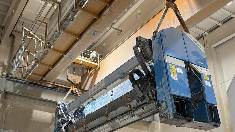 Alte Technik raus, moderne Technik rein: Palm macht Eltmann fit für die Zukunft. Alte Technik raus, moderne Technik rein: Palm macht Eltmann fit für die Zukunft.