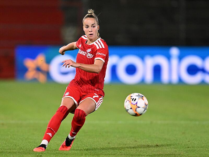 Giulia Gwinn Giulia Gwinn