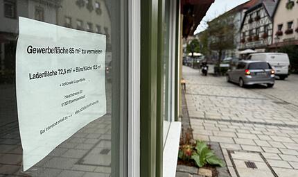 Schilder wie diese sieht man in Ebermannstadt derzeit h&auml;ufiger. Rund jede f&uuml;nfte Gewerbefl&auml;che in der Innenstadt steht gerade leer. Eine &Uuml;bersicht.