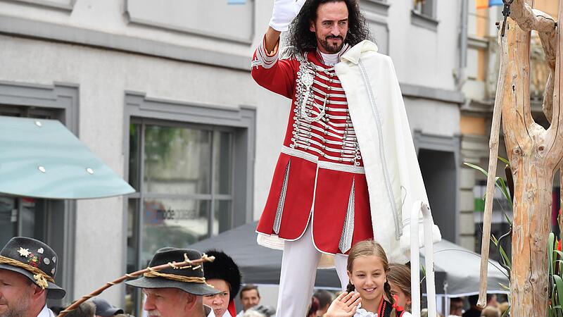 F&uuml;rst F&eacute;renc R&aacute;k&oacute;czi ist der Namensgeber der Festes in Bad Kissingen und darf nat&uuml;rlich auch nicht fehlen.
