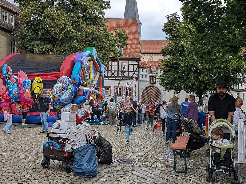 Stadtfest Musik und Märkte in Münnerstadt 2025Stadtfest Musik und Märkte 2025 in Münnerstadt Beim Kinderstadtfest gab es alles, was die Herzen der Kleinen begehrte.
