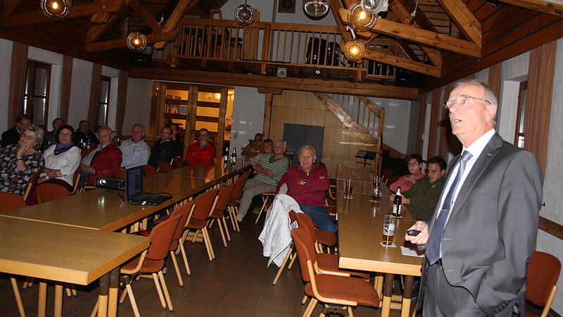 Die Bürgerversammlung mit Bürgermeister Markus Grüner fand im Sportheim in Obertrubach statt.