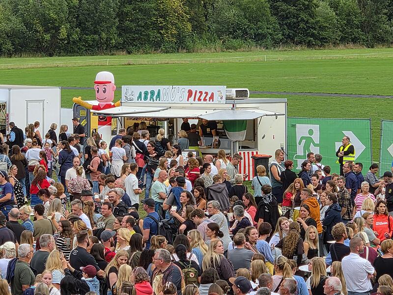 Wincent Weiss beim Open Air in Bad Kissingen