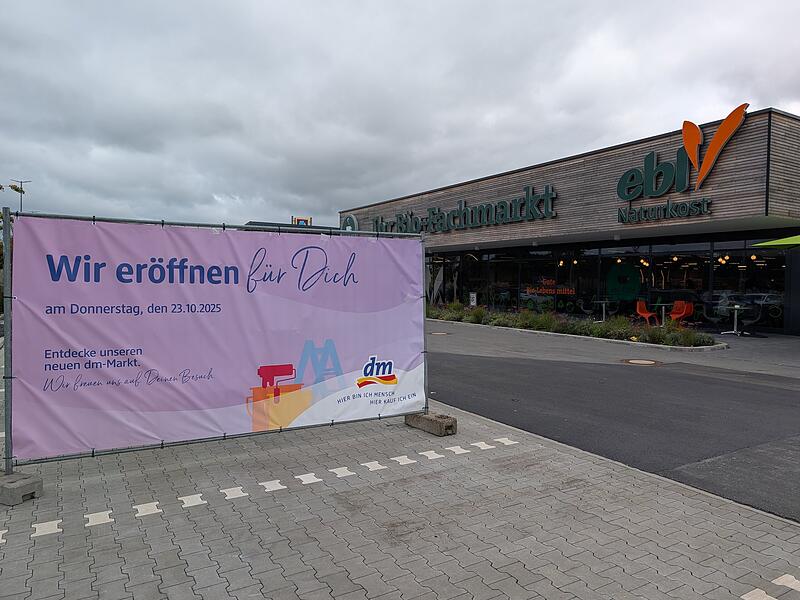 dm Adelsdorf