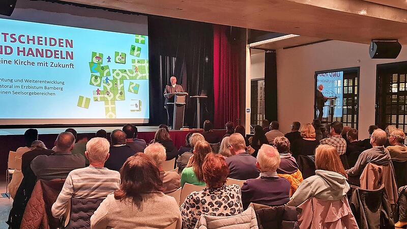 In der Höchstadter Kulturfabrik ging es um das Zukunftsprojekt der Erzdiözese Bamberg.