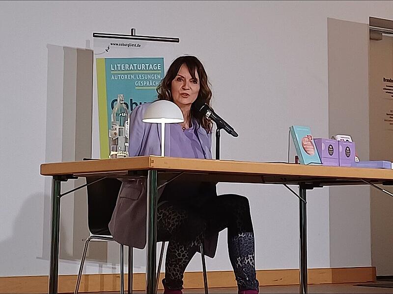 Karin Kuschik bei „Coburg liest“. Karin Kuschik bei „Coburg liest“.