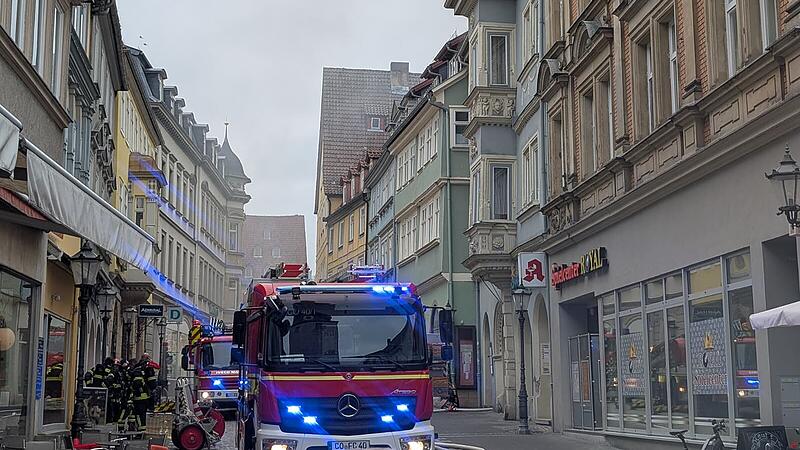 Coburg: Feuerwehreinsatz bei Brand in historischer Altstadt