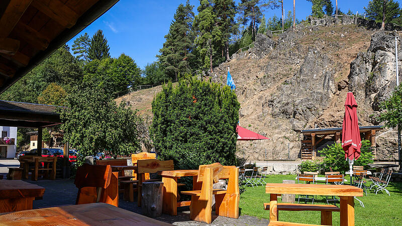 Caf&eacute; Leistner: Ziegen und hausgemachter Kuchen in ObertrubachCaf&eacute; Leistner: Ziegen und hausgemachter Kuchen in Obertrubach