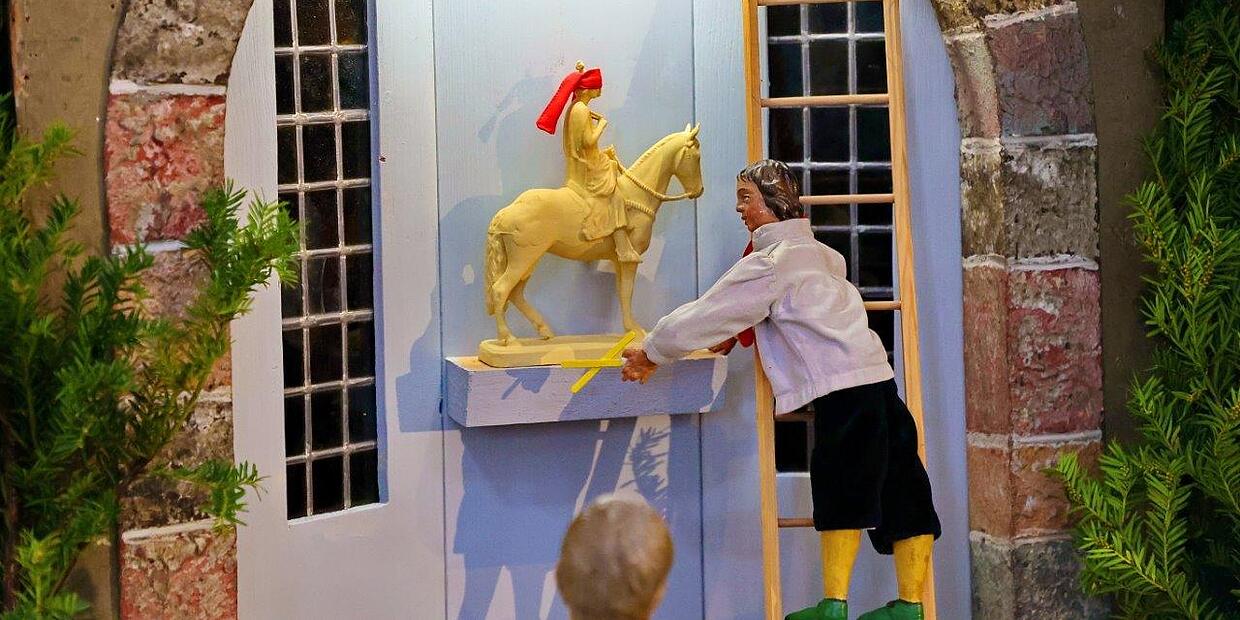 Letzte Generation stürmt Bamberger Reiter im Dom: Weihnachtskrippe ...