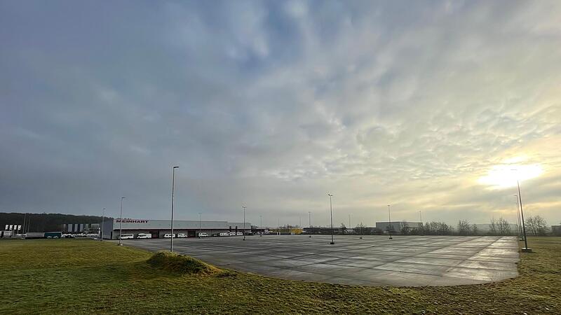 Seit Jahren liegt ein gro&szlig;er Teil des Meinhart-Areals am Kieferndorfer Weg in H&ouml;chstadt brach.