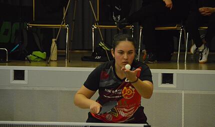 Svenja Schirm gewinnt mit Nervenst&auml;rke das Schl&uuml;sselspiel in der Begegnung gegen Korntal.