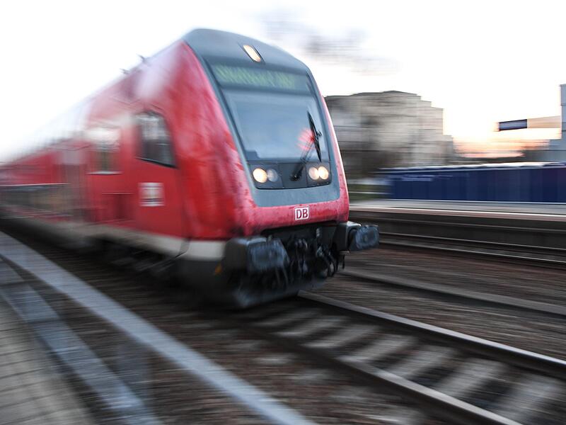 Bahn - Symbolbild Bahn - Symbolbild