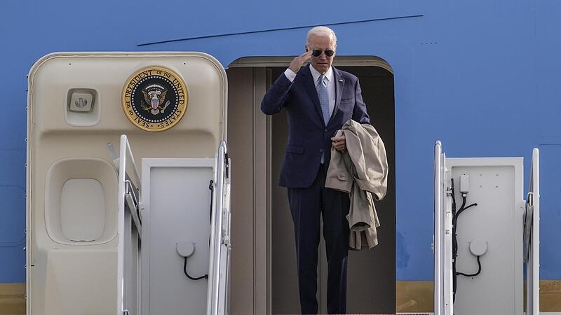 Bei seiner Auslandsreise in Mexiko wurde Joe Biden von Journalisten mit Fragen zu den Geheimdokumenten aus seiner Zeit als Vize-Präsident konfrontiert. Eine Antwort blieb er ihnen schuldig.