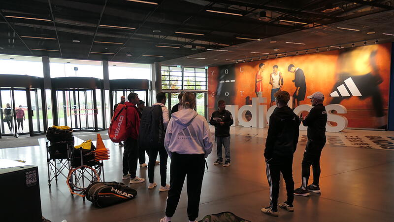 Adidas Woche des SportsAdidas Woche des Sports Adidas Woche des SportsAdidas Woche des Sports