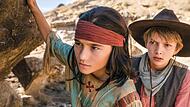 Mika Ullritz (l.) als Winnetou und Milo Haaf als Tom Silver   in   &bdquo;Der junge H&auml;uptling Winnetou&ldquo;