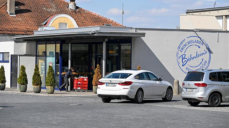 Das DDW-Mittelstandsportal zählt die Metzgerei Böhnlein mit einem geschätzten Jahresumsatz von 64,2 Millionen Euro zu den 10.000 wichtigsten Familienunternehmen Deutschlands.