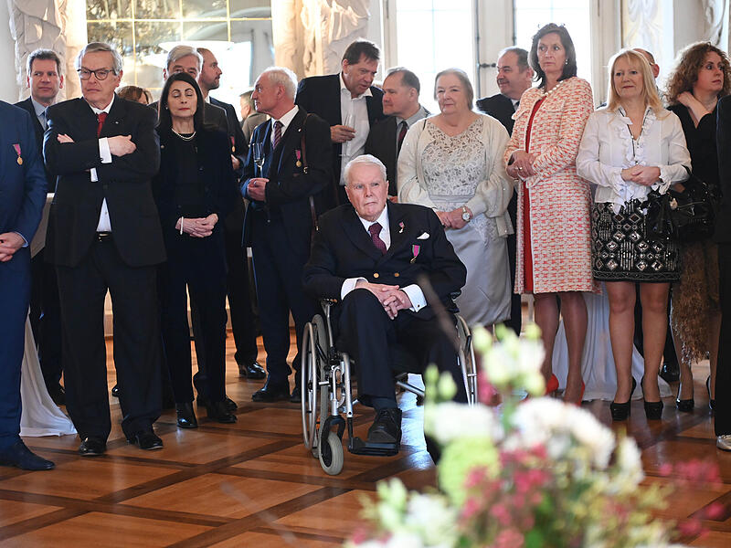 Gro&szlig;er Empfang in Coburg: Mehr als 200 geladene G&auml;ste gratulierten Andreas Prinz von Sachsen-Coburg und Gotha zum 80. Geburtstag.