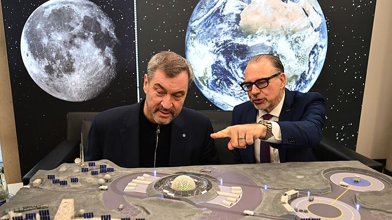 Besuch von Ministerpr&auml;sident S&ouml;der bei DLR und OHB