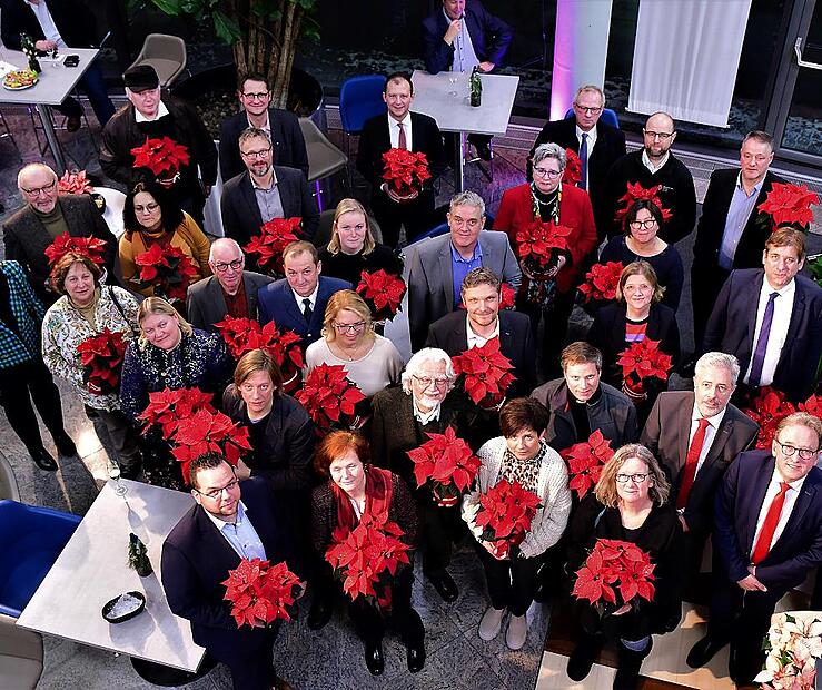Die Zukunftsstiftung der Sparkasse Forchheim schüttet 240.000 Euro für gemeinnützige Organisationen im Landkreis Forchheim aus. 35 Projekte werden unterstützt. Die Zukunftsstiftung der Sparkasse Forchheim schüttet 240.000 Euro für gemeinnützige Organisationen im Landkreis Forchheim aus. 35 Projekte werden unterstützt.