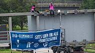 Demonstration gegen die IAA