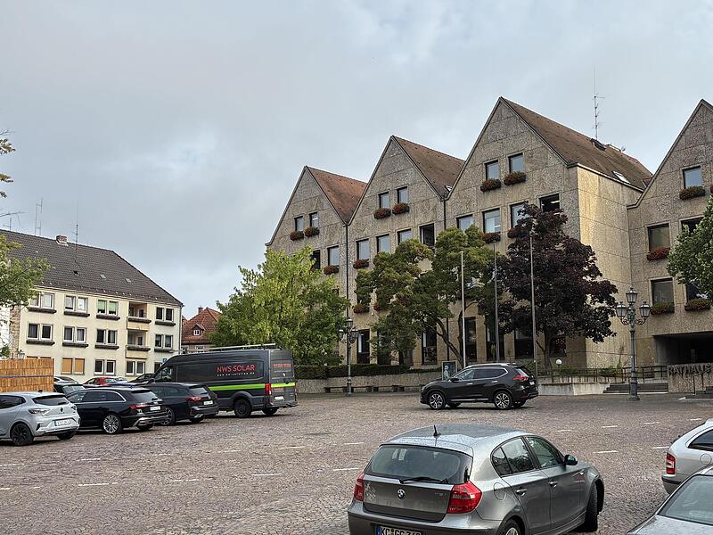 Das Parken auf dem Kronacher Marktplatz wird nun anders geregelt