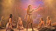 Eine Probeszene aus dem eigens geschaffenen Musicalblock &bdquo;Pocahontas&ldquo; - zu sehen: Teile des Theater- und Musicalensembles Tettau.Veranstalter