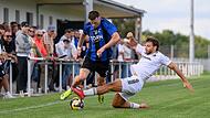 Forchheims Christian Rzonsa (links) traf zur 2:0-Führung seiner Mannschaft. Der ASV kam allerdings zurück.