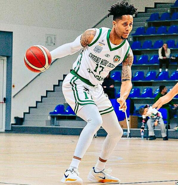 Darrell Davis spielte unter anderem bereits in Litauen, Schweden, Israel und Bulgarien.