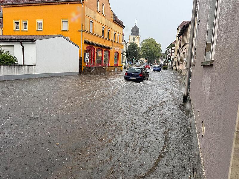 Unwetter im Landkreis Bamberg: Feuerwehr im Einsatz