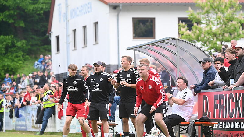 Was f&uuml;r ein Drama am Mittwochabend in M&ouml;nchr&ouml;den: Der TSV Meeder setzte sich in der Relegation gegen den FC Mitwitz durch.