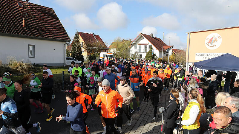 Bei der 22. Auflage des Fr&uuml;hlingslaufs des SV Merkendorf waren etwa 200 Starter dabei.